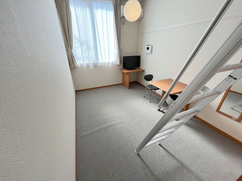 レオパレスＫｉｒａｒａ 居間