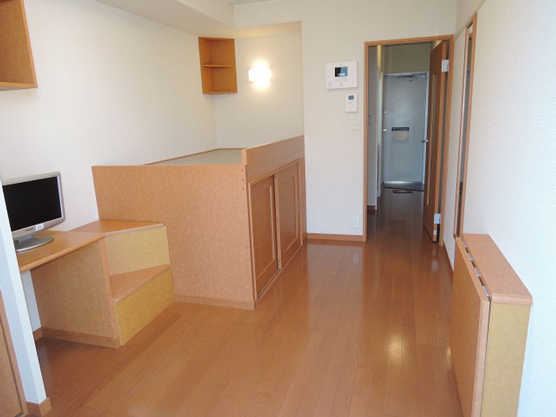 レオパレスプロヴァンス 居間