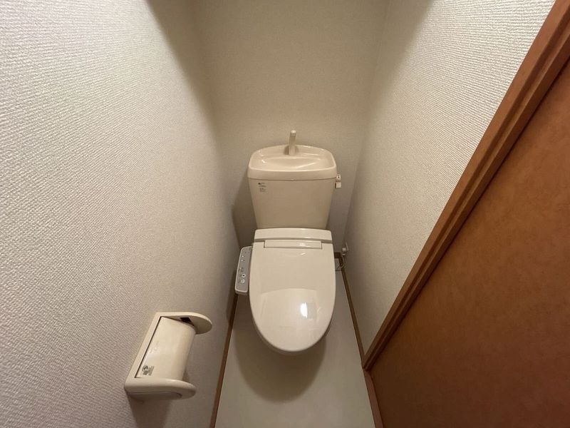 レオパレスコージーコート トイレ