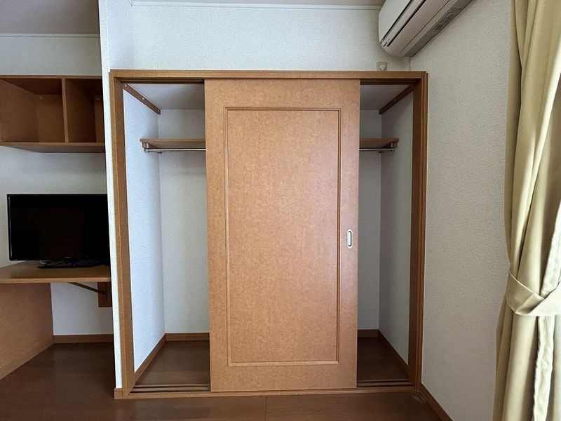 レオパレスサンシャインⅡ 収納