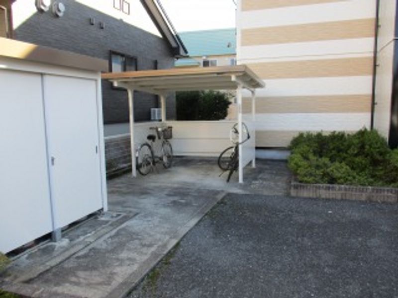 レオパレスＫＩＲＡ 共用部分