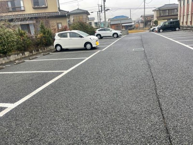 レオネクストジェマーレ大網 駐車場
