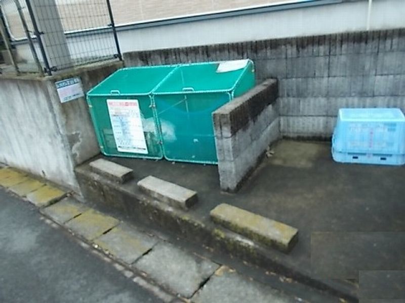 レオパレスシャルマン 共用部分