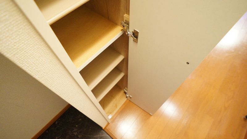 レオパレス安里 収納