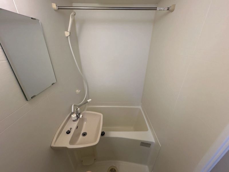 レオパレスＭＯＲＥ 風呂