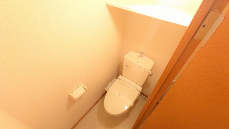 レオパレス上赤砂 トイレ