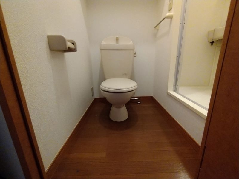 レオパレスｒｉｊｅｋａ トイレ