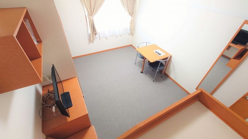 レオパレスＬｉｂｅｒｔｅ 居間