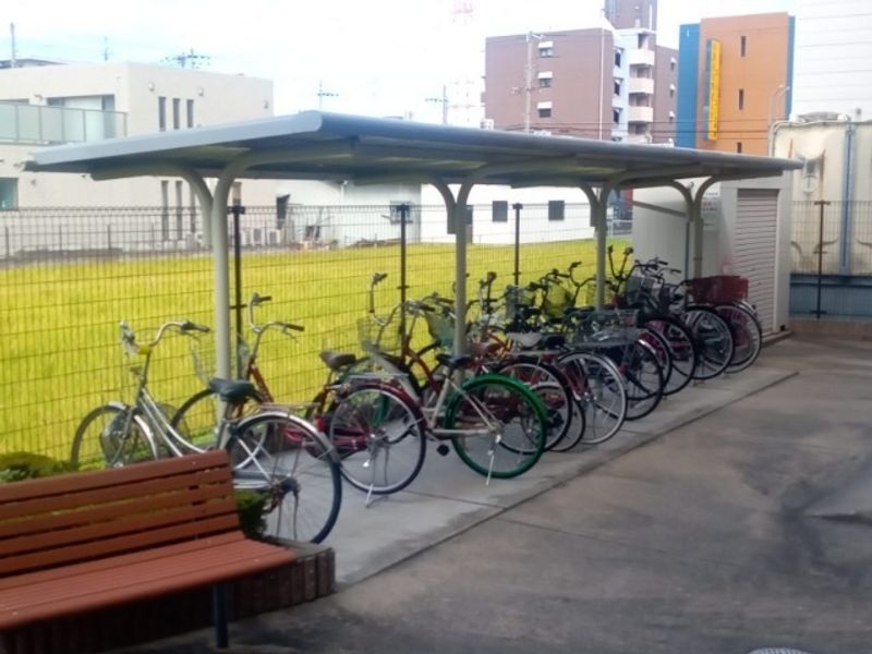 レオパレスエメラルドストーン 共用部分