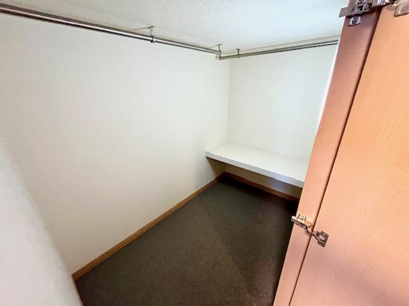 レオパレスフリーデン 収納
