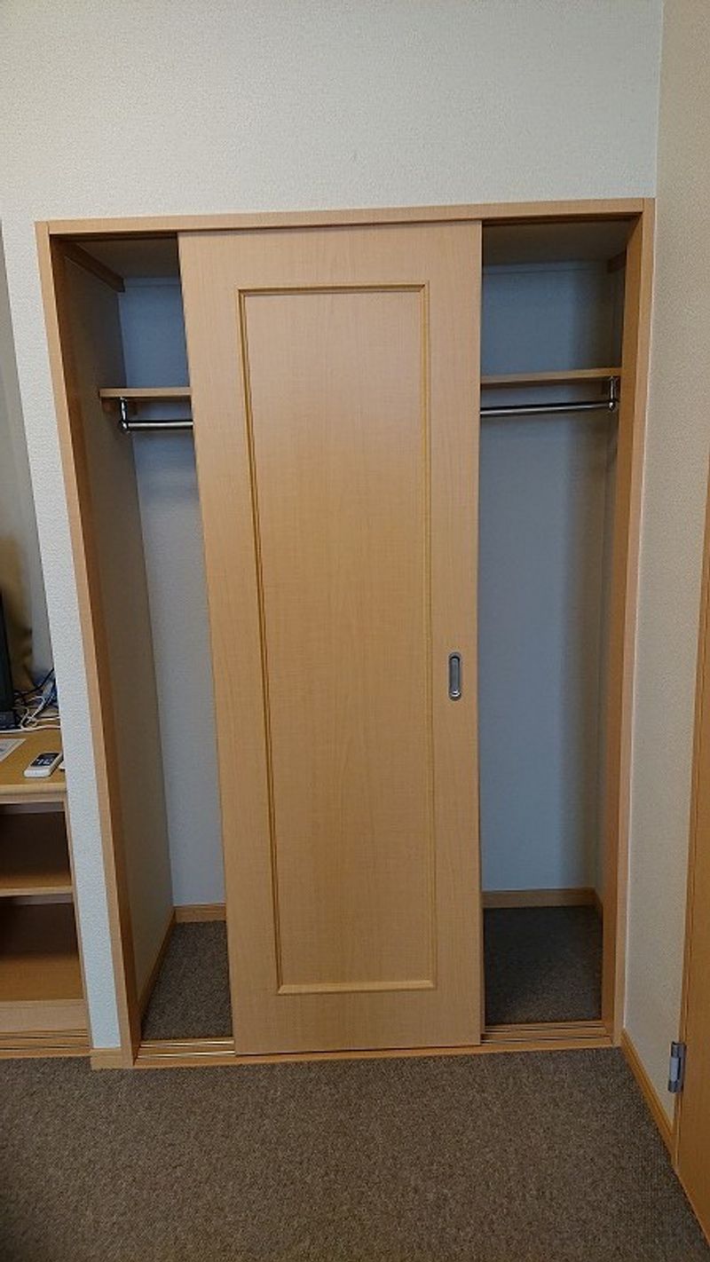 レオパレスソシア 収納