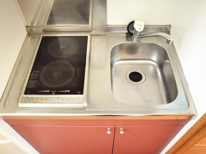 レオパレスフローラルコート　Ｓ キッチン