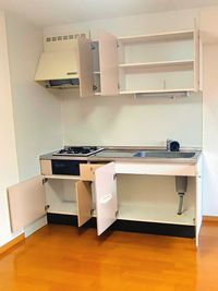 レオパレス中井町３ キッチン