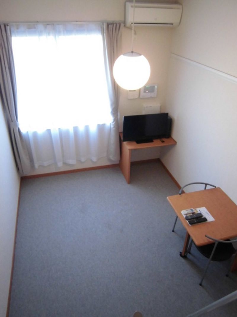 レオパレスノワール 居間