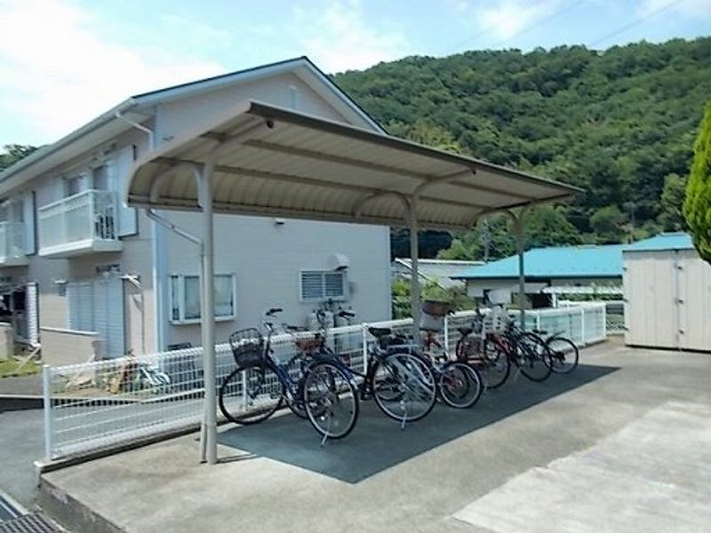 レオパレスフォレスト　パル 共用部分