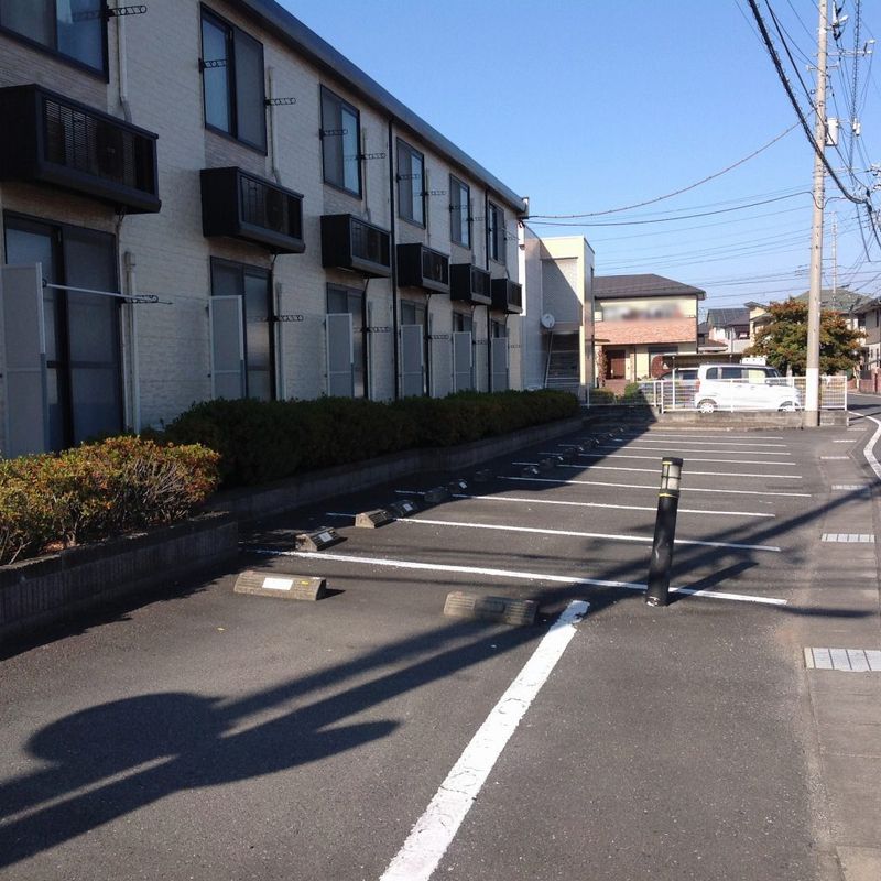 レオパレスマメゾンⅡ 駐車場