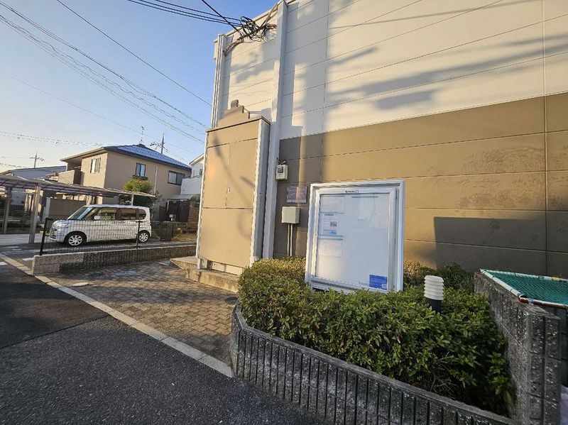 レオパレス悠 エントランス