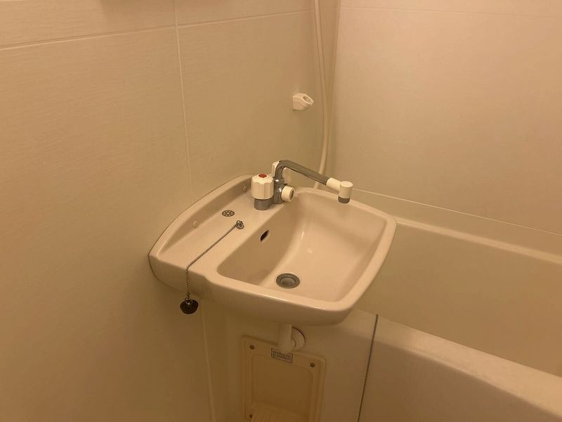 leopalace Higashi Toyoda II Bồn rửa mặt