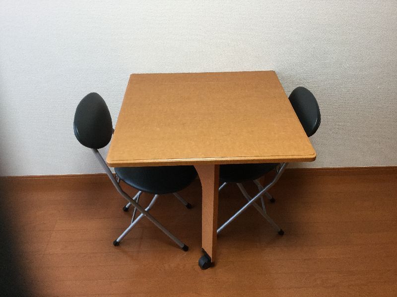 レオパレスサンシャインＭ 居間