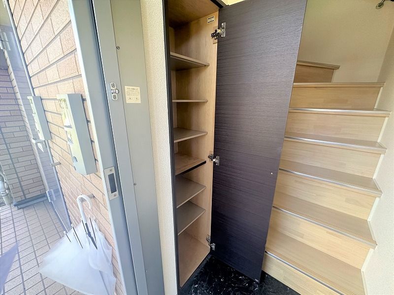 レオネクストひらかた 収納