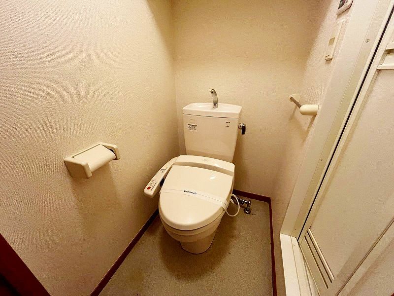 レオパレスソルヴェーグ トイレ