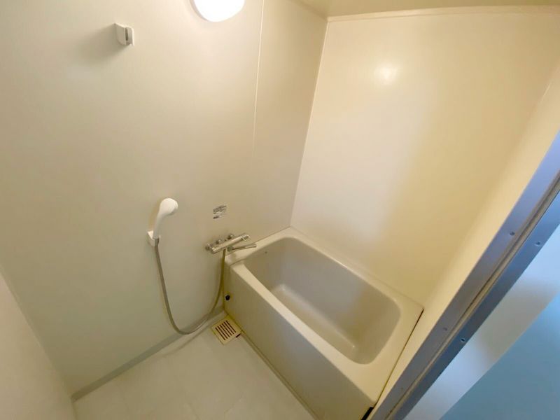 レオパレス紀陽 風呂