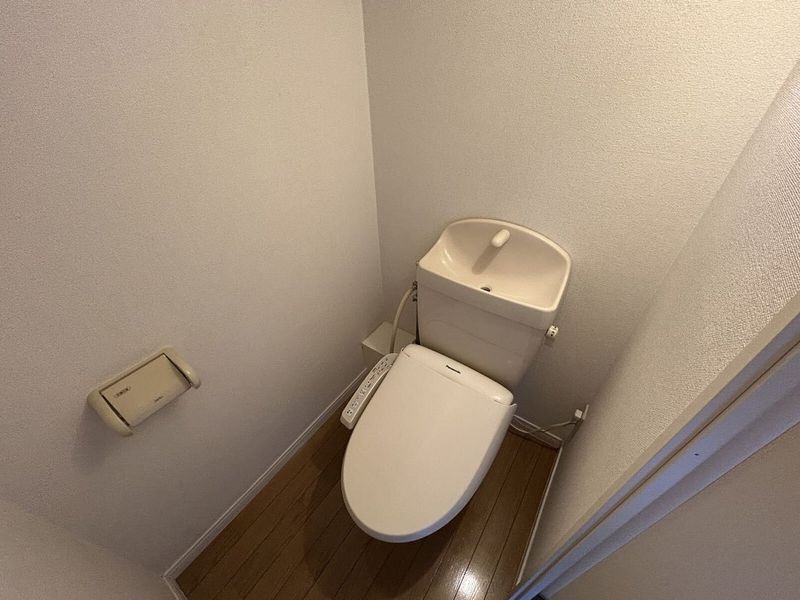 レオパレス川島 トイレ