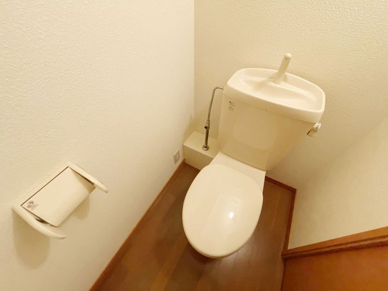レオパレスひまわり トイレ
