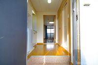 leopalace Futsukaichi Chuo 玄关