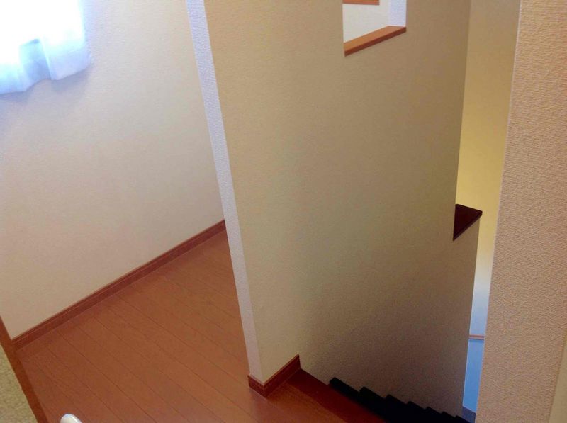 レオパレスゴンシュテルン 玄関