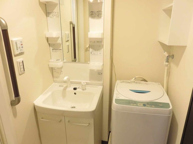レオネクストパレス湘南菱沼Ⅰ 洗面台