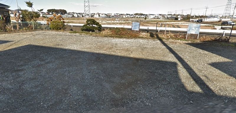 レオパレスソレアード 駐車場