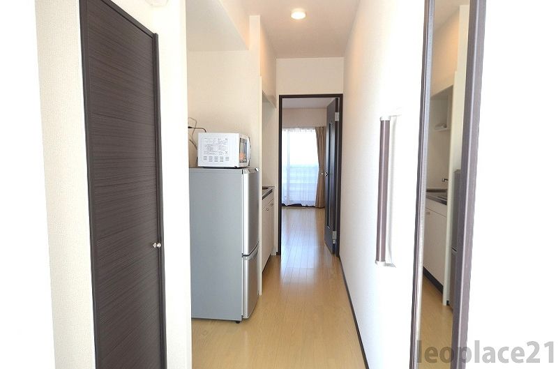 レオネクストサンフラワー上新地 玄関