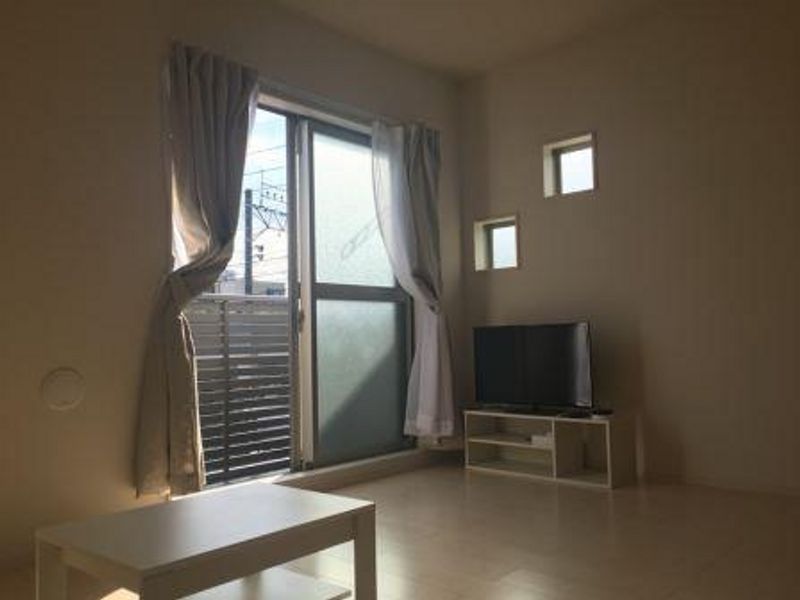 クレイノＫＭＹ南与野 居間