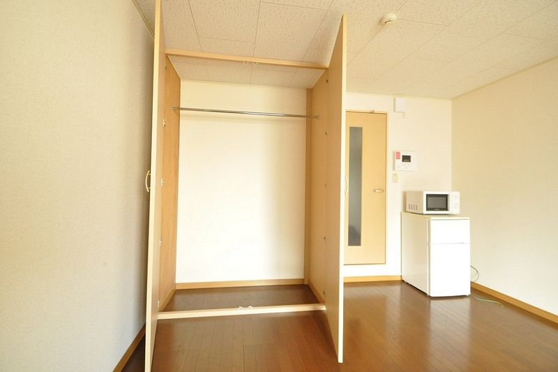 レオパレス藤の木台 収納