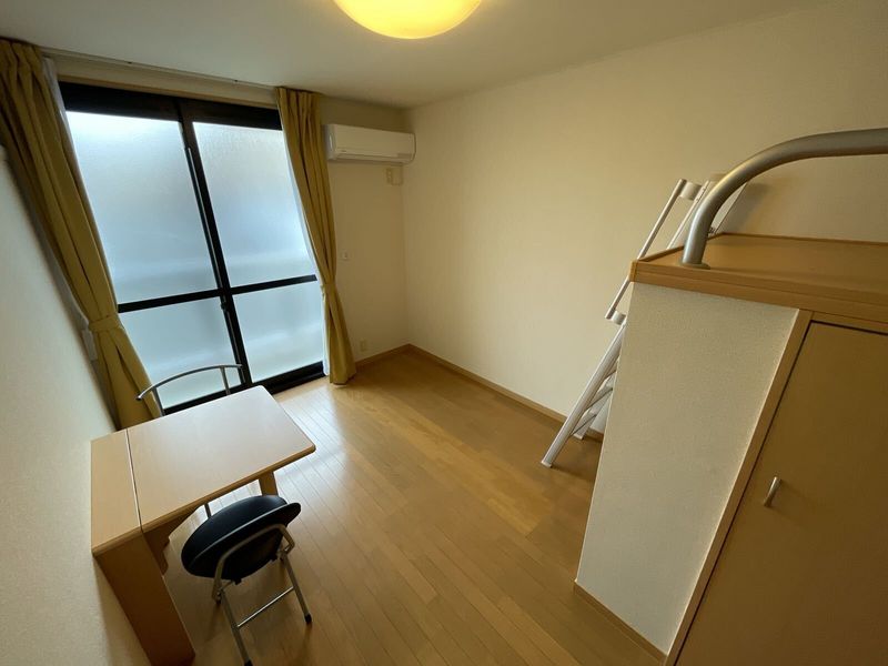 leopalace Piatto Living room