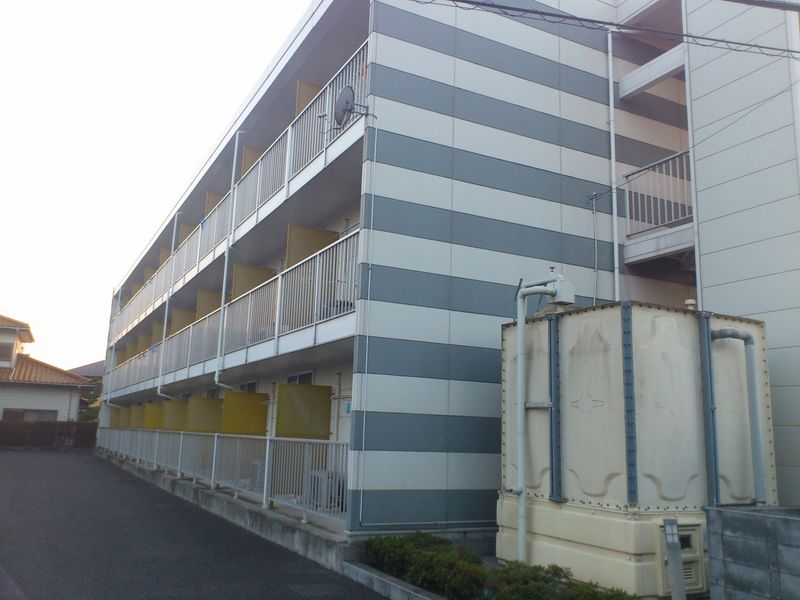 レオパレスボンジュール バルコニー