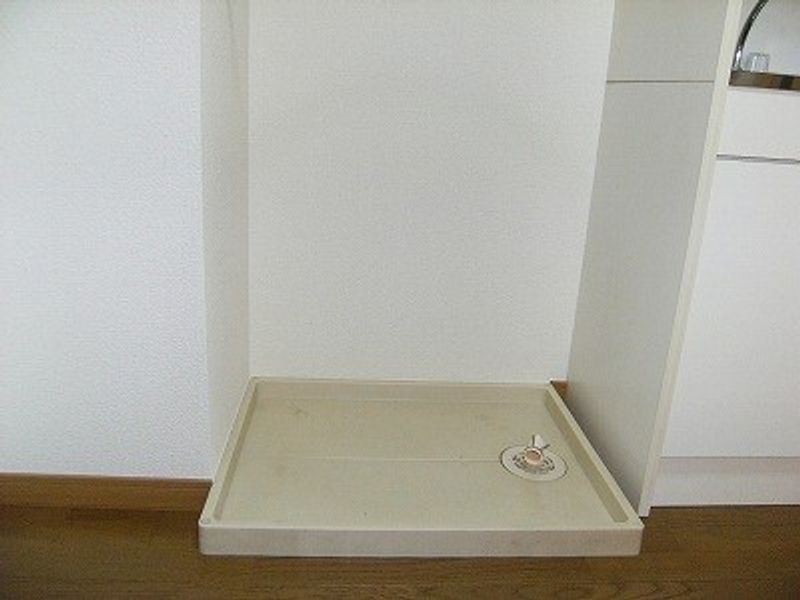 レオパレス岩波