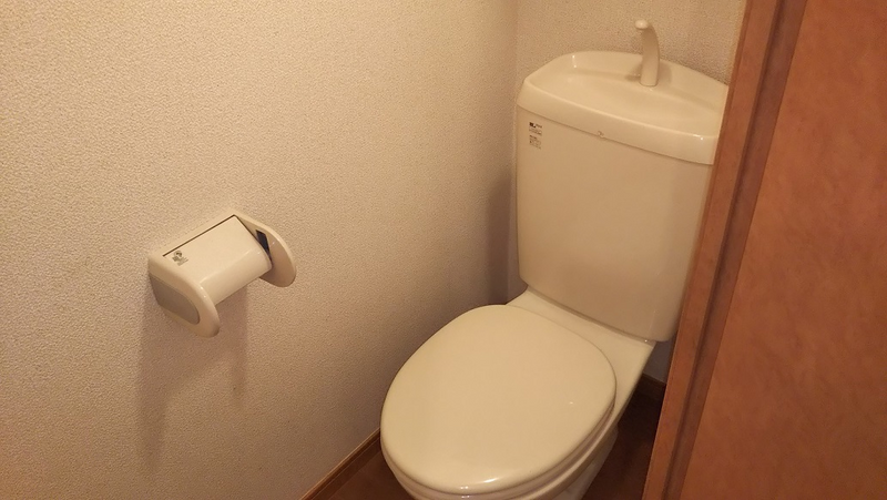 レオパレスプレミール トイレ