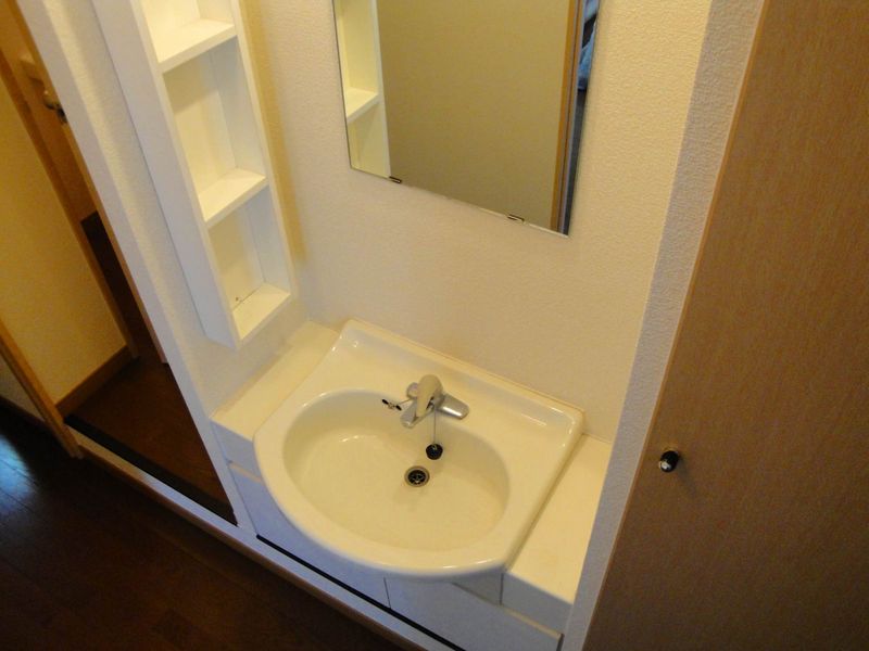 leopalace Yell II Bồn rửa mặt