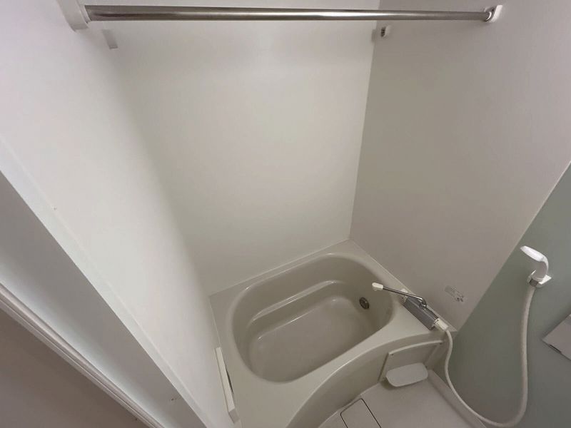 LEONEXT Sunshine III Bathroom