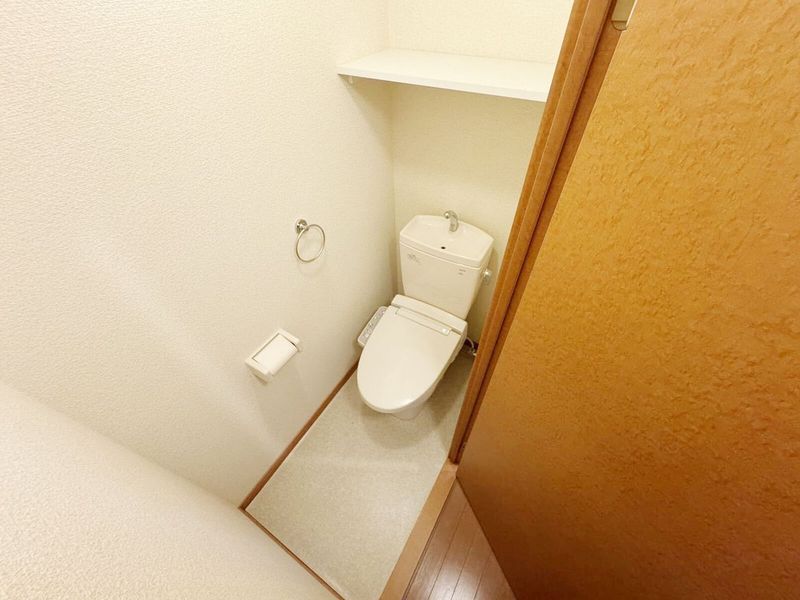 レオパレスかりがね トイレ