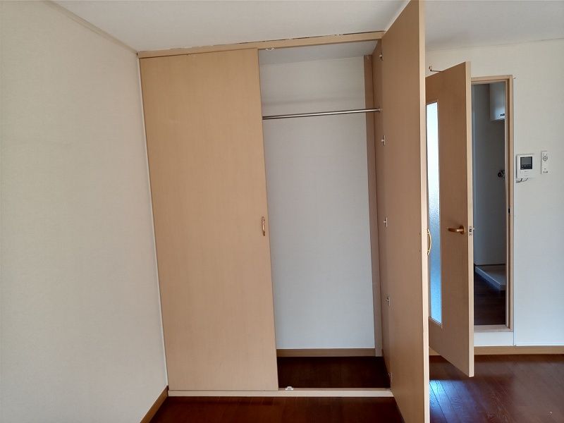 レオパレスしろひがし 収納