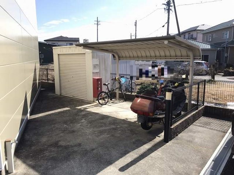 レオパレス春 共用部分