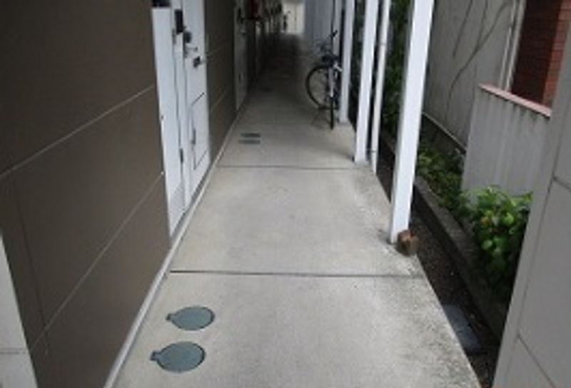 レオパレス代官町 エントランス