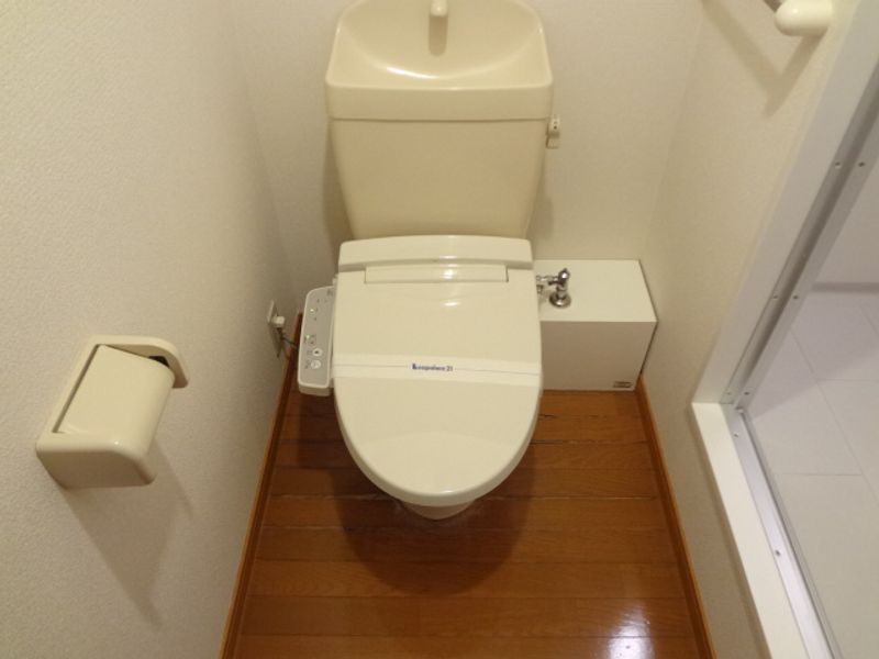 レオパレスコスモスⅡ トイレ