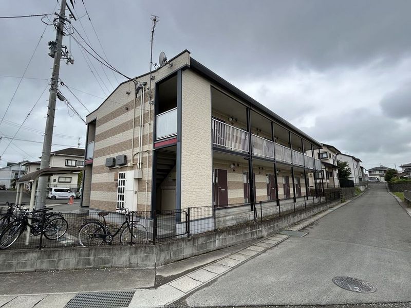 レオパレスプライマリィ 外観
