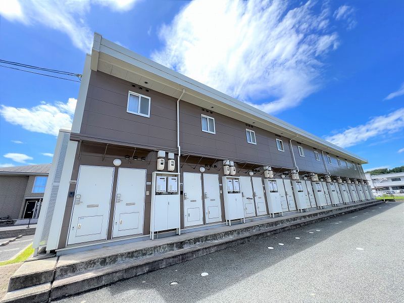 レオパレスＷｅｓｔＣｏｕｒｔⅠ 外観