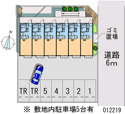 12219 Monthly parking lot