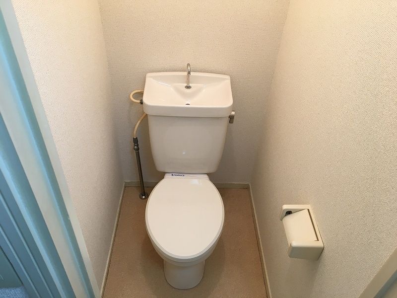 レオパレスパレスフィオーレⅡ トイレ